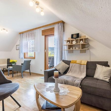 Ferienwohnung Haus Am Wald Messstetten Exteriör bild