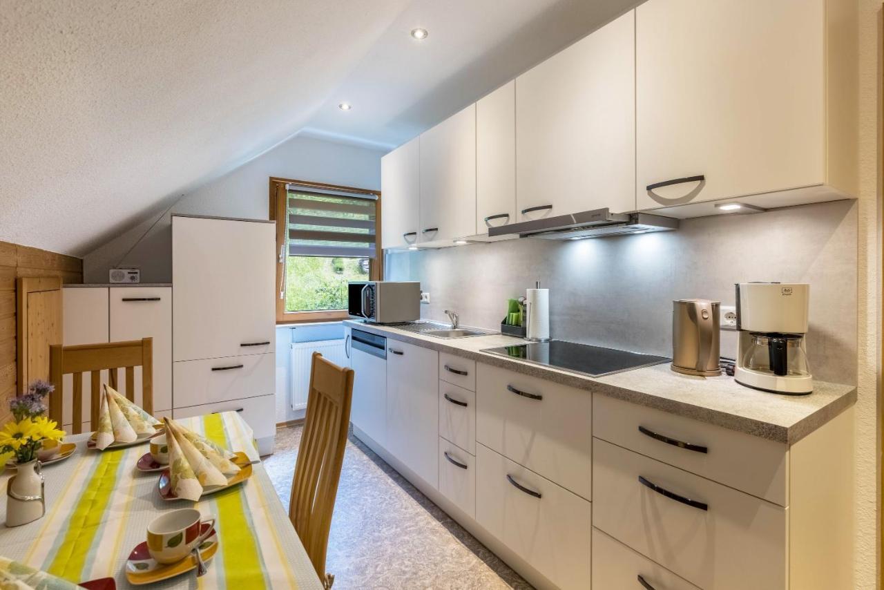 Ferienwohnung Haus Am Wald Messstetten Exteriör bild